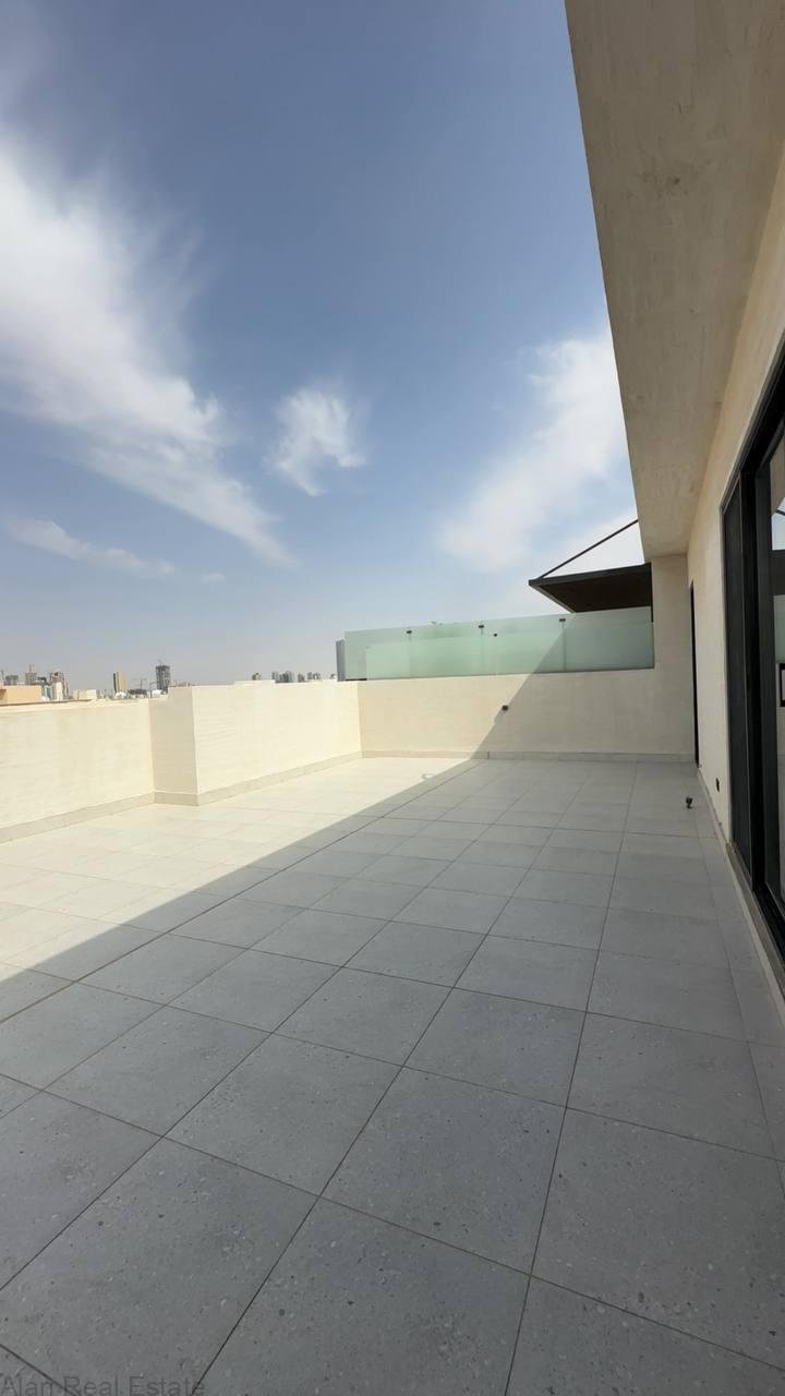 Luxury Corner House for Rent | Al Malqa